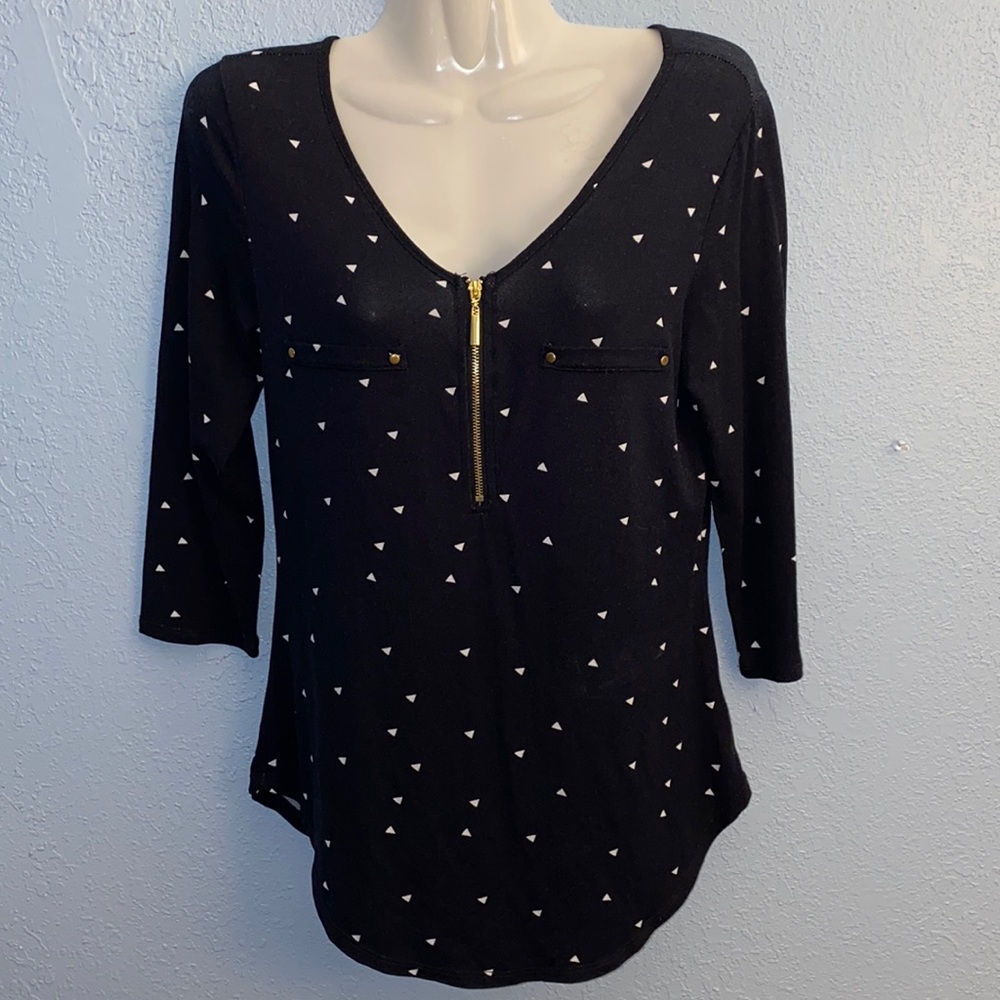 TrendyLand Women’s Top Y Neck geo SZ M